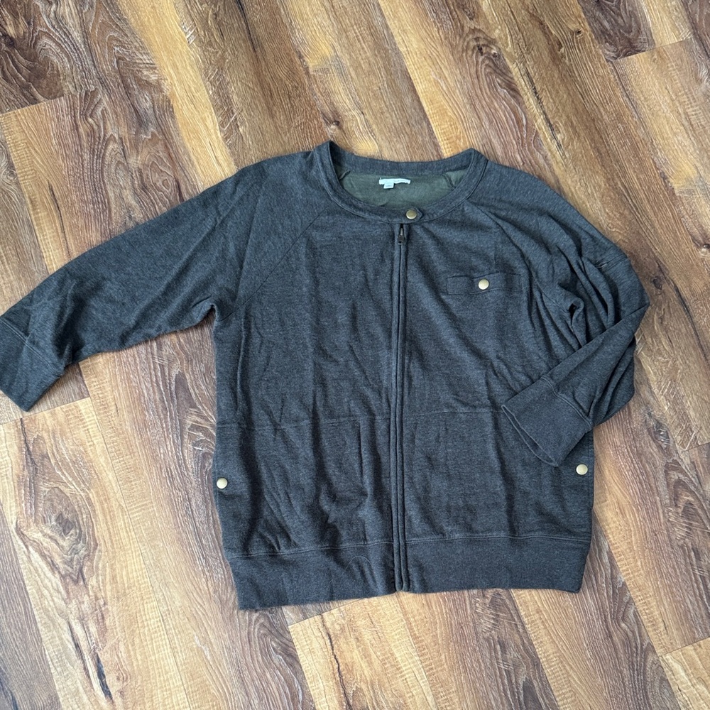 Halogen Charcoal Gray Knit Sweatshirt zipper front, side pockets